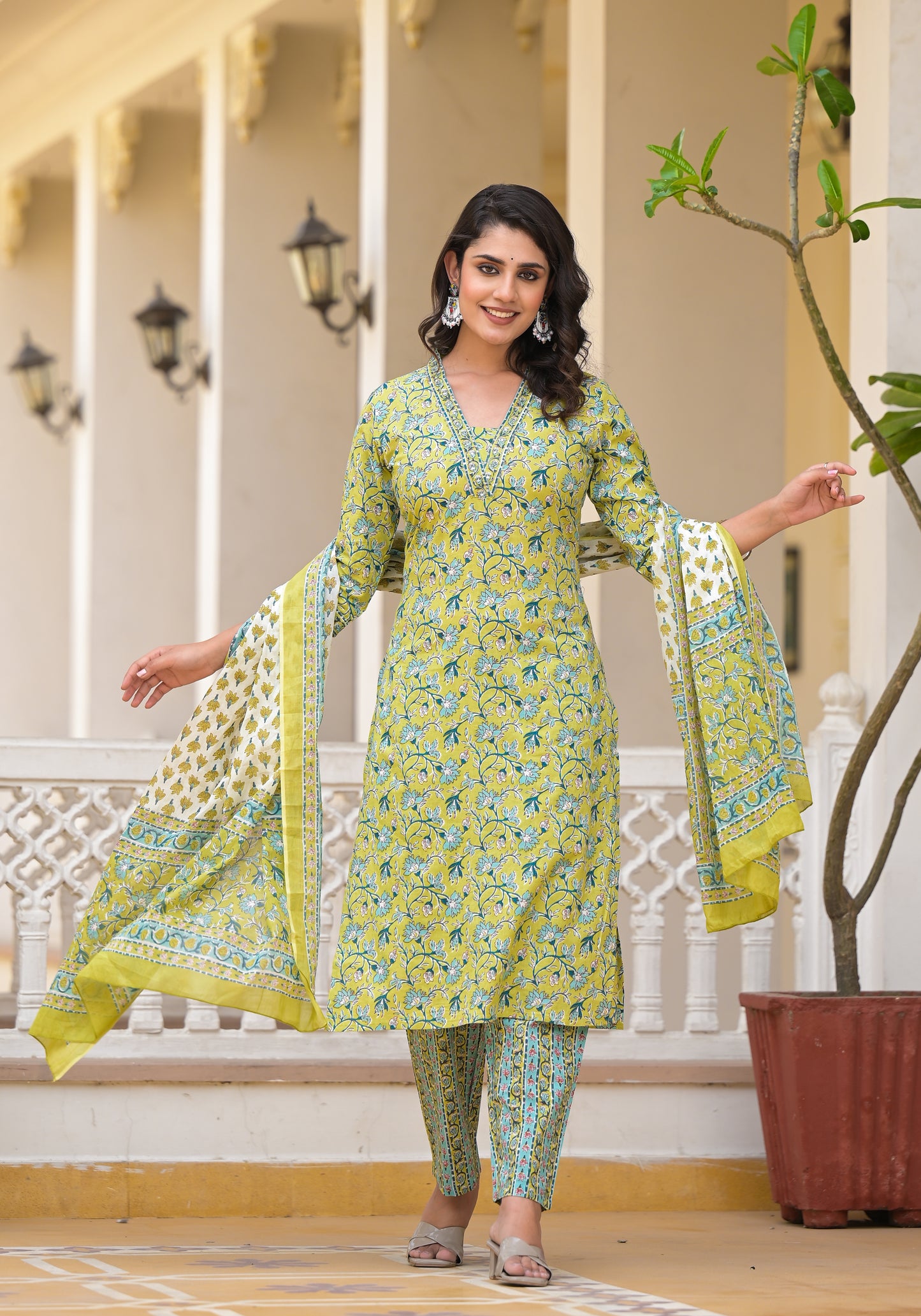 Floral Straight Kurti Set