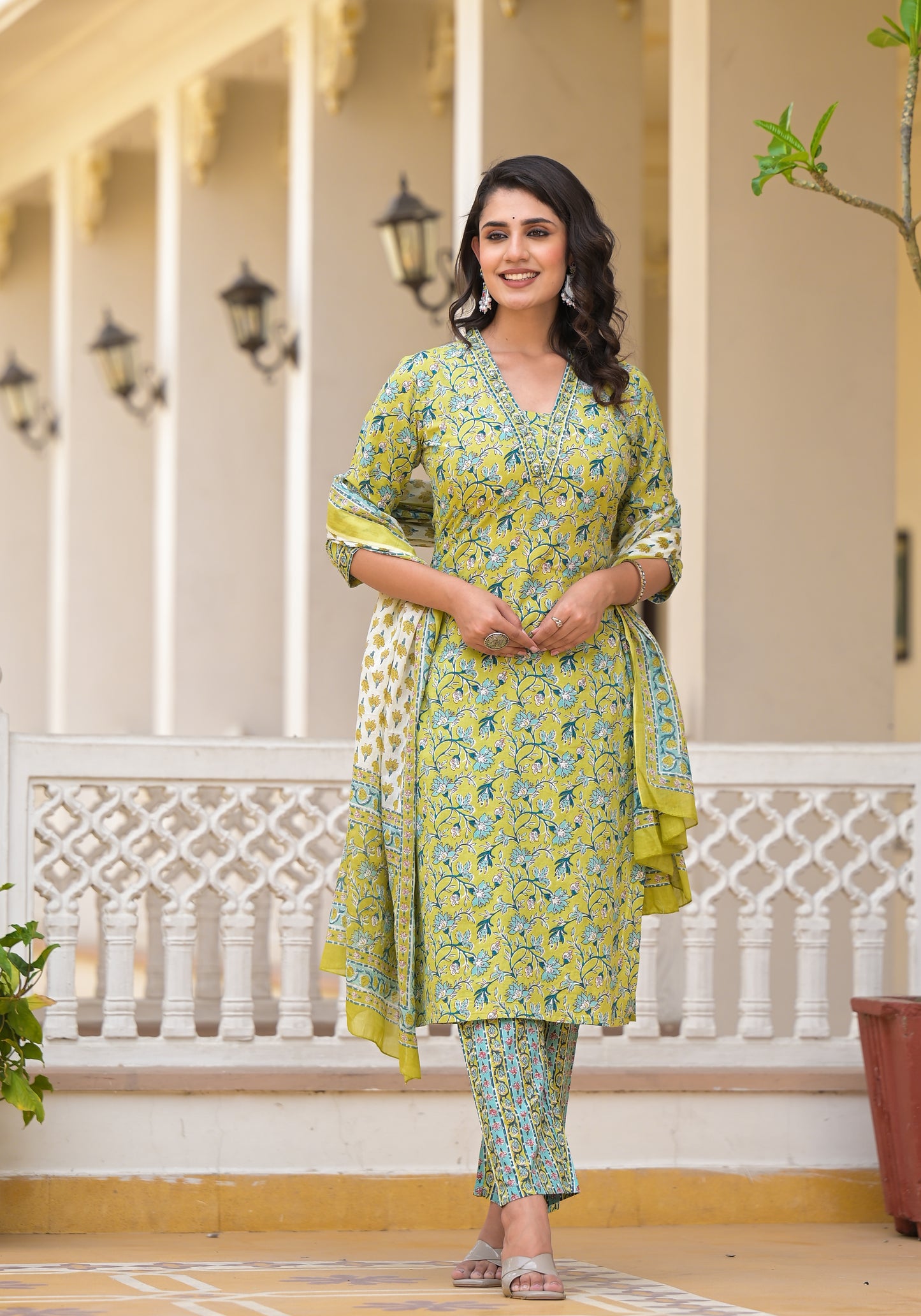 Floral Straight Kurti Set