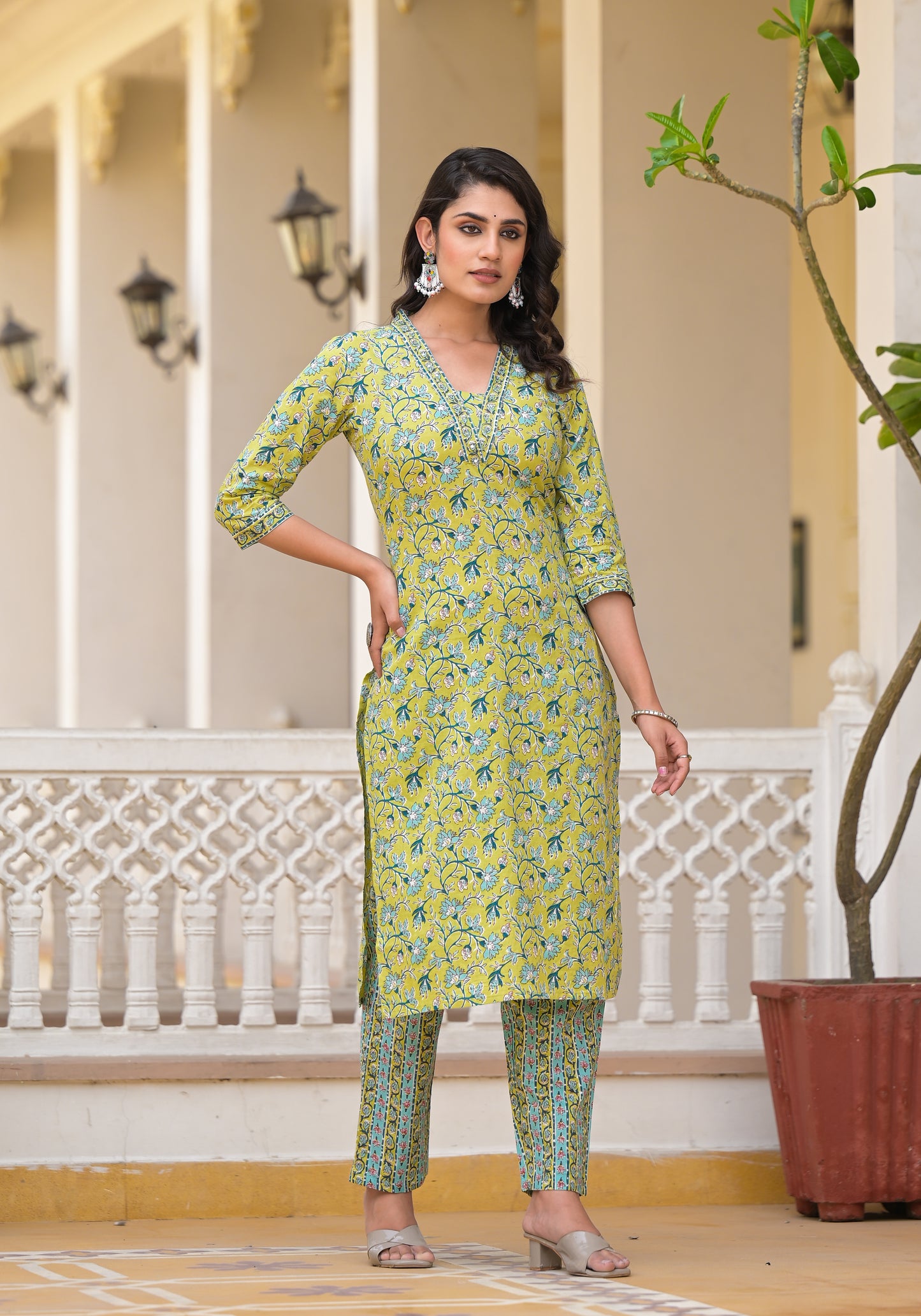 Floral Straight Kurti Set